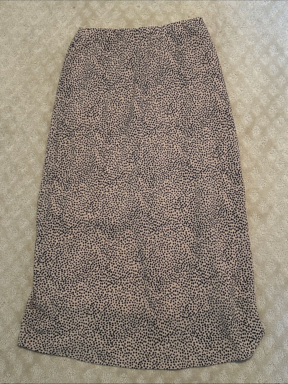 NWOT Japna Spotted Beige and Black Printed Midi Skirt, Medium